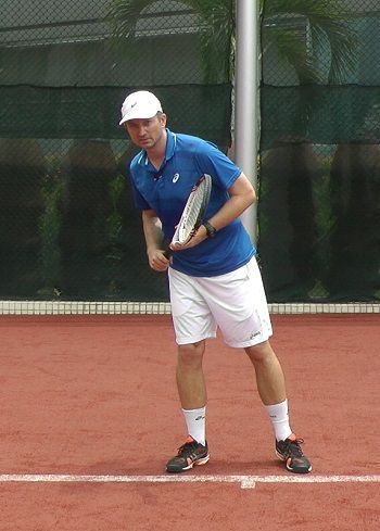 poor balance in tennis