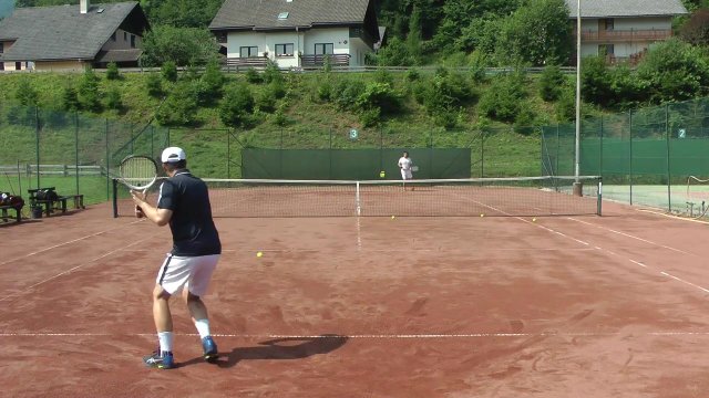 playing a drop shot off a slice ball