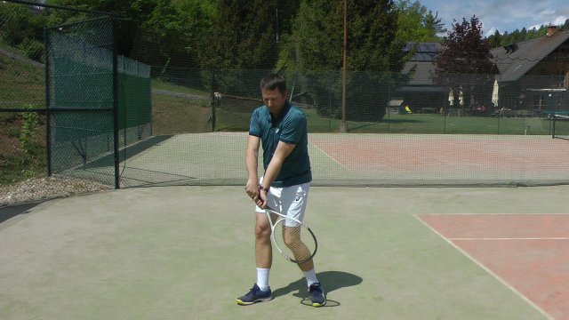 two-handed-wrists two handed wrists