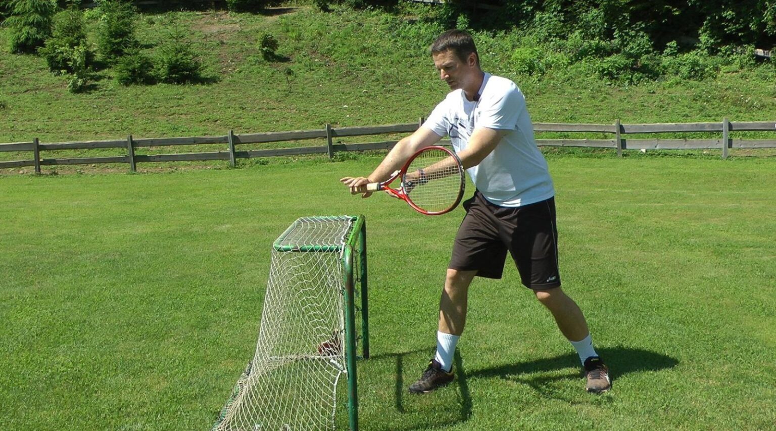 Tennis One-Handed Backhand Technique In 6 Steps | Feel Tennis