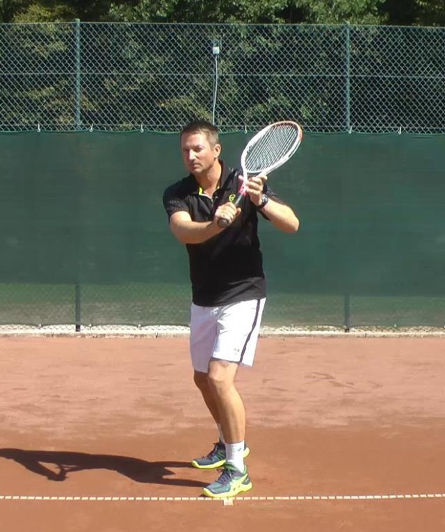 1h-backhand-unit one-handed backhand unit turn