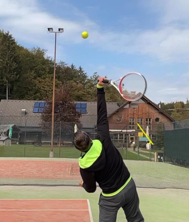 wrist before contact